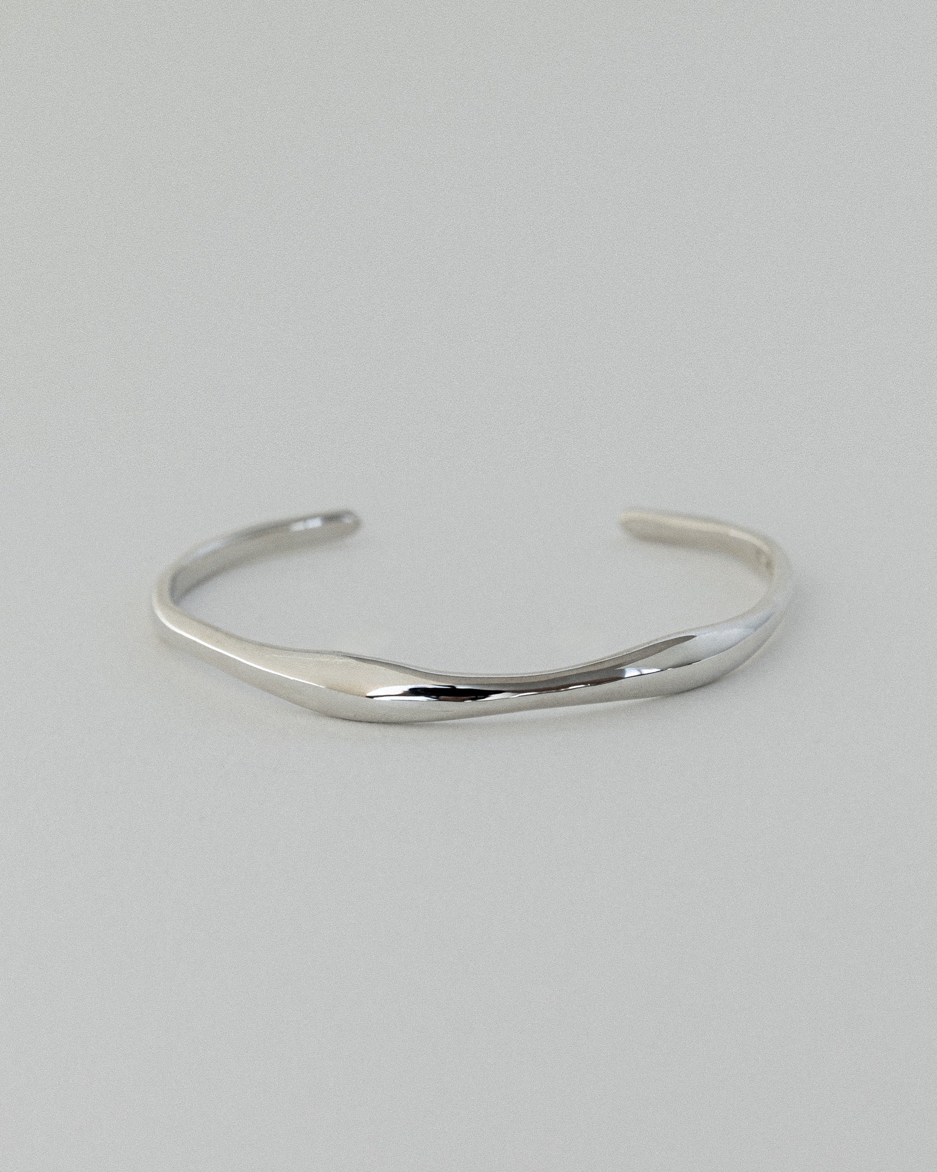 Sinae Cuff